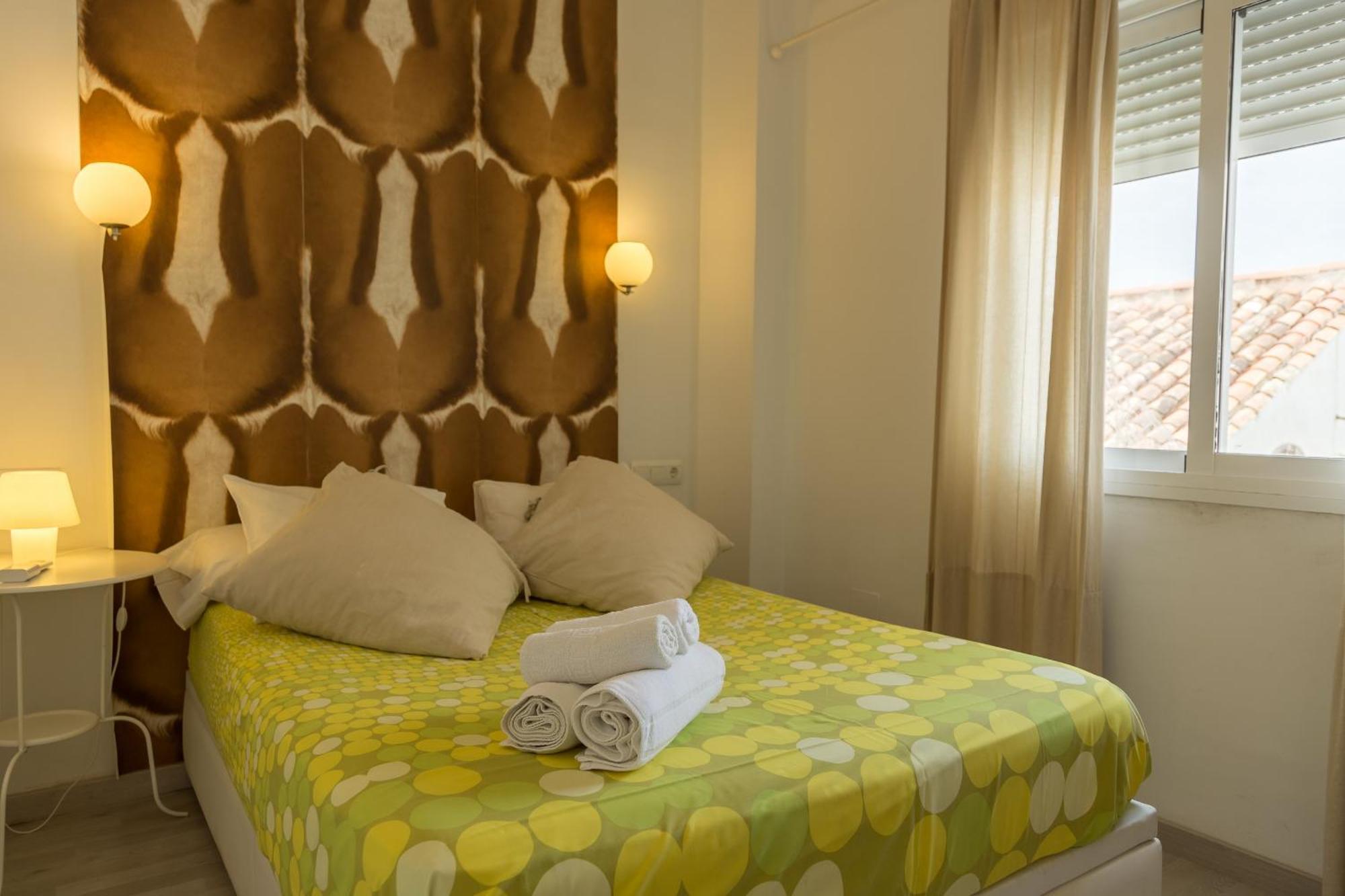 Urbe10 Alamos 36 Apartment Malaga Bagian luar foto